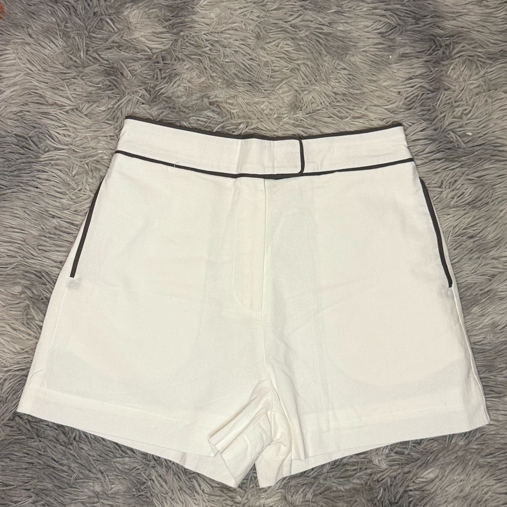 Commense High Waist White Women's Shorts